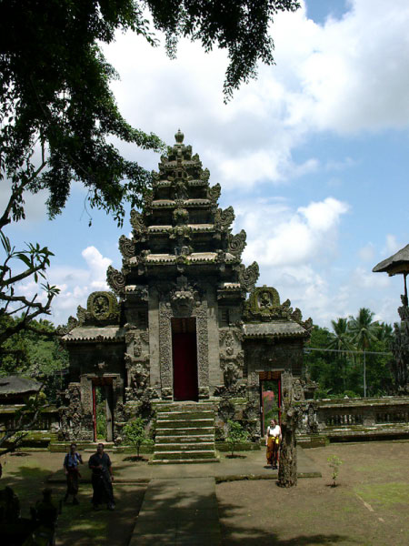 pura kehen 05